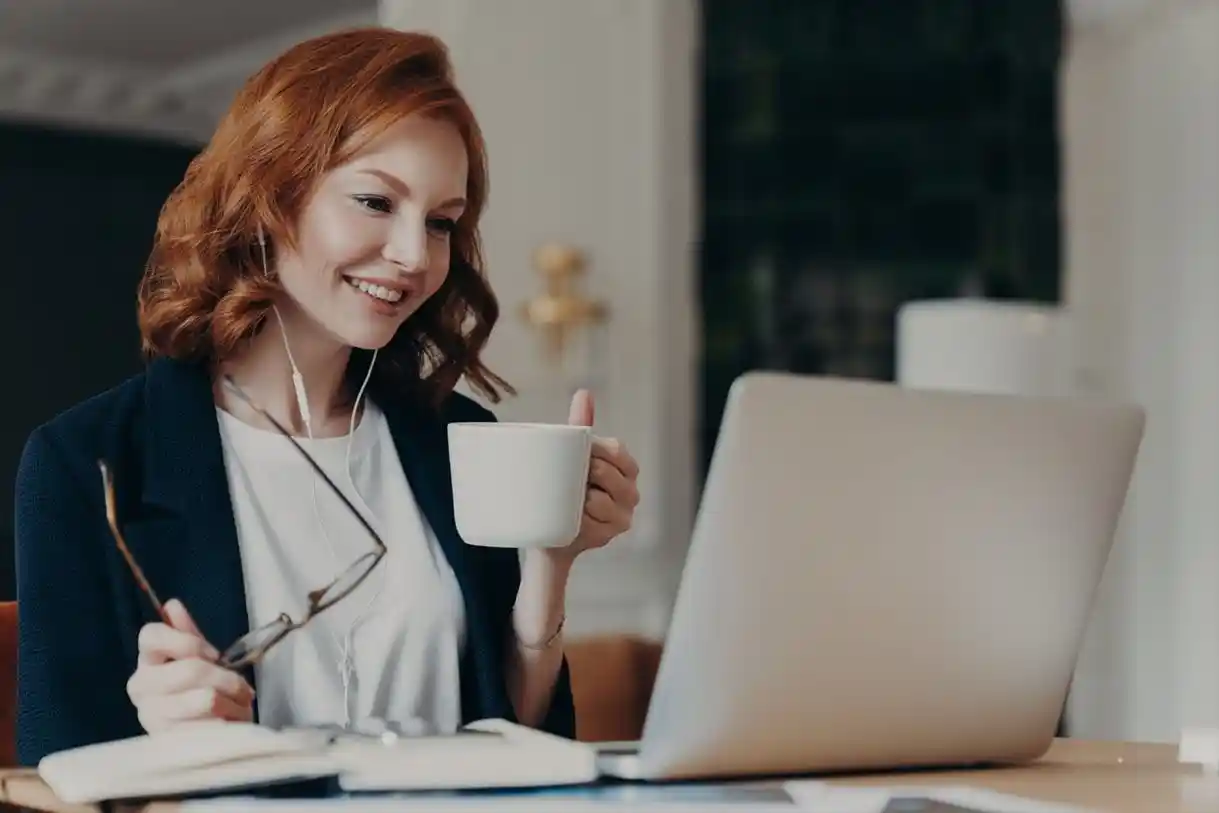 lady drinking coffee